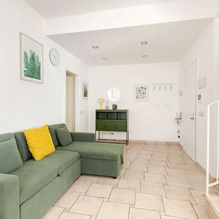 Exclusive E Depandance - Vle Dante - - Privacy Ed Enormi Spazi Nel Quartiere Piu Rinomato * Riccione