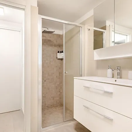 2 In Vlececcarini - 3bagni - Parcheggio Privato - Mare * Riccione