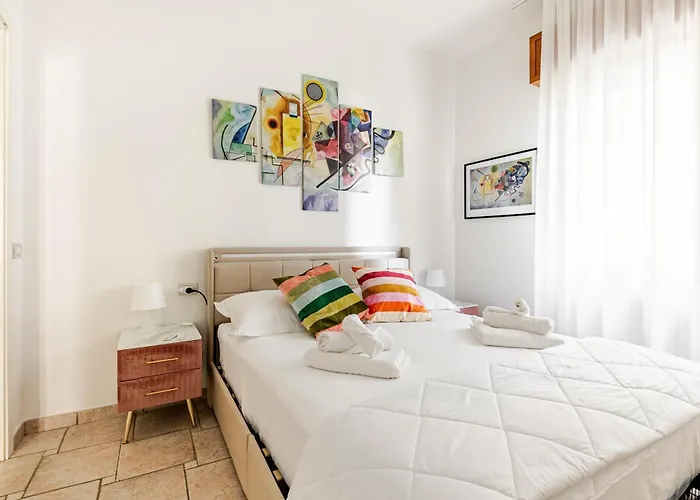 Exclusive E Depandance - Vle Dante - - Privacy Ed Enormi Spazi Nel Quartiere Piu Rinomato * Riccione