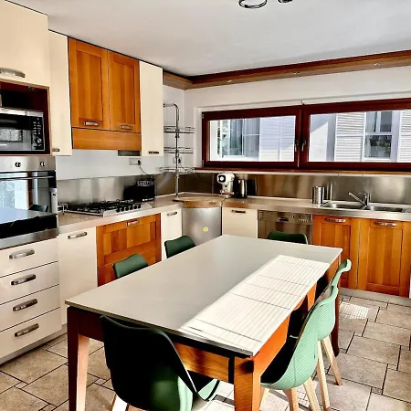 Apartment Exclusive - Vle Dante - - Privacy Ed Enormi Spazi Nel Quartiere Piu Rinomato *